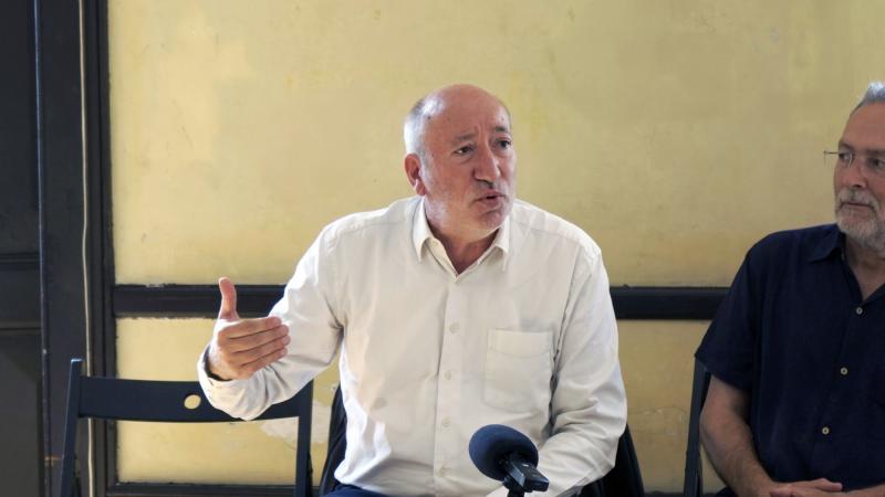 Sessão da Iniciativa dos Comuns «Sejamos realistas, desejamos o impossível»