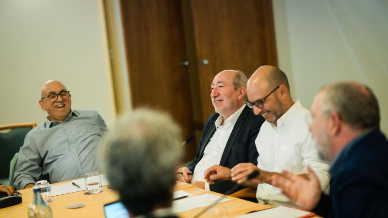 Mesa Redonda «Situação económica, Constituição da República e o futuro do País»