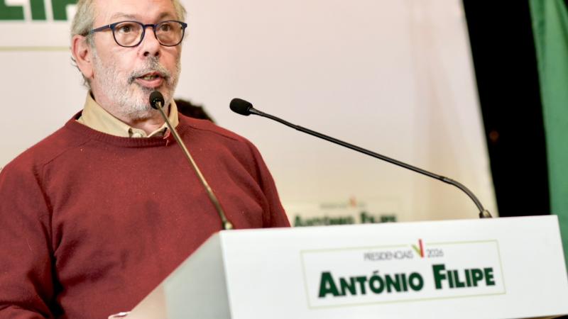 Almoço com apoiantes, no Clube Recreativo do Feijó